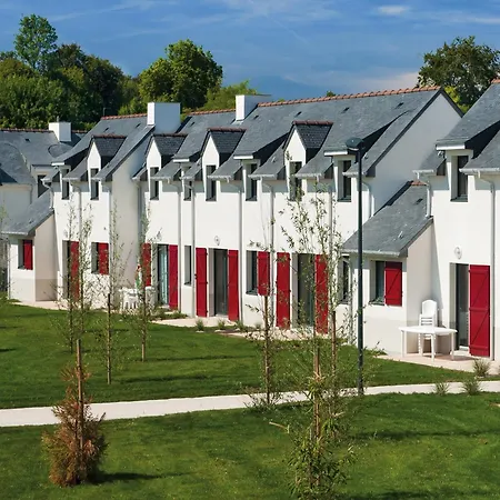 Comfortable Close To A Golf Course In Brittany Dom wakacyjny *